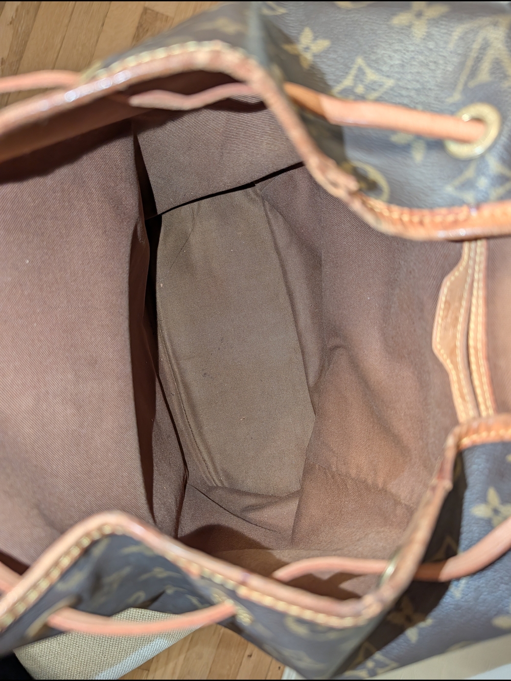 Louis Vuitton Montsouris GM Monogram Backpack Vintage - Picture 11 of 17